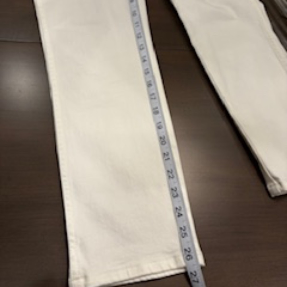 WHBM White Jeans - 4R - NWT - Picture 11 of 12